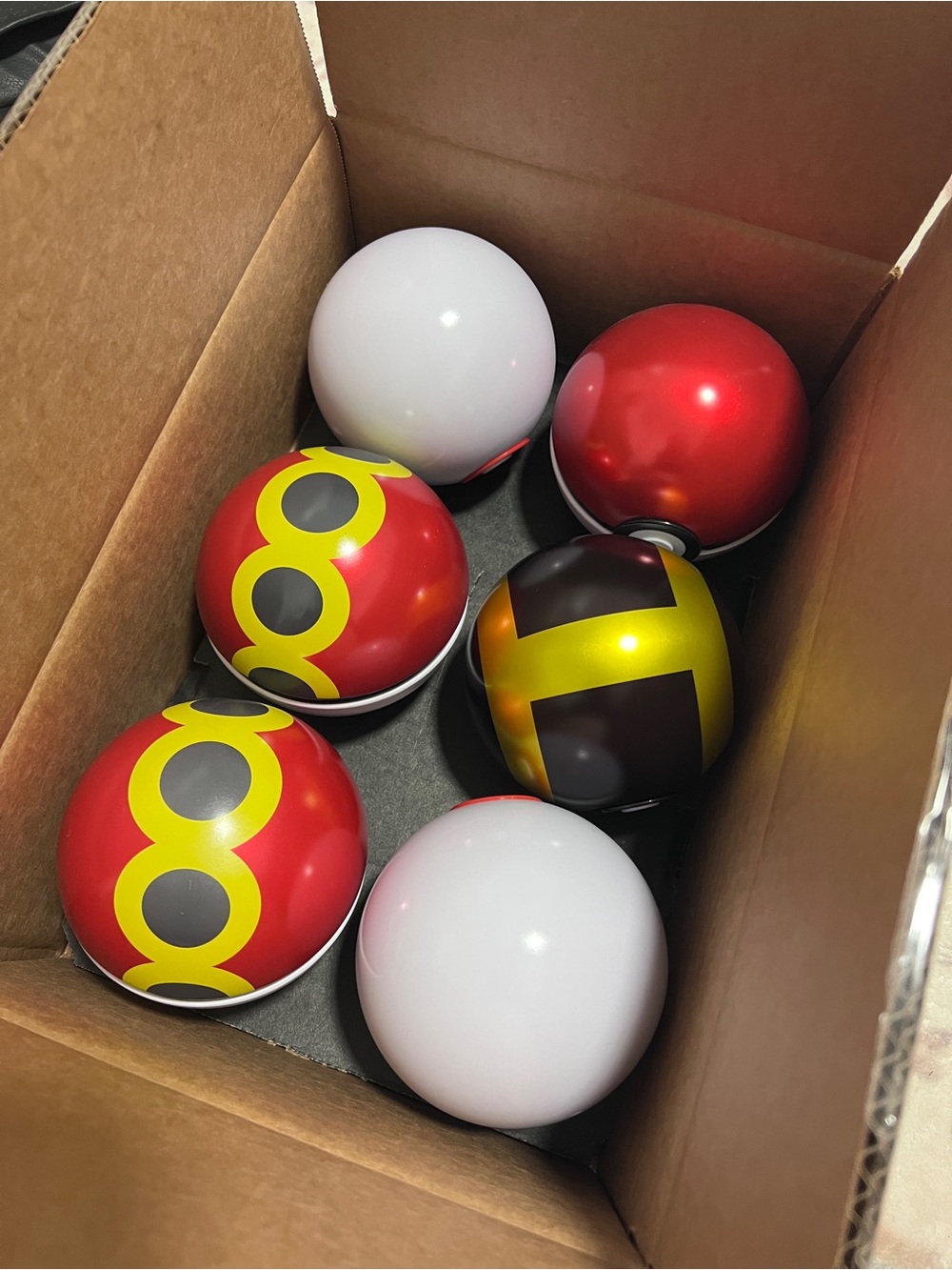 BRAND NEW Empty Pokémon Ball Tins x 6